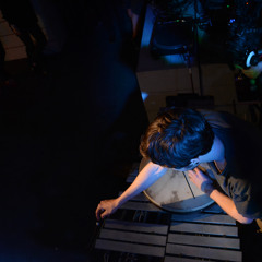 Solo I for prepared vibraphone & percussions