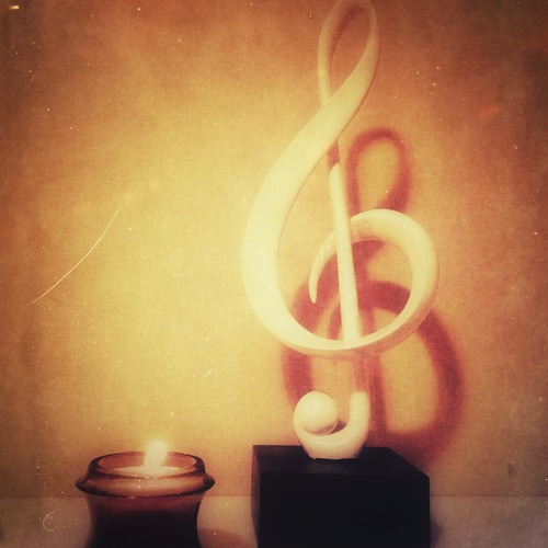 MAGENTA ORCHESTRA Feat Arif Dharma & Chandra Satria Medley GALAU