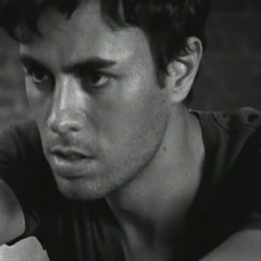 Enrique Iglesias - Somebody's me