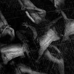 FrechOtis-human centipede Radical Traxx