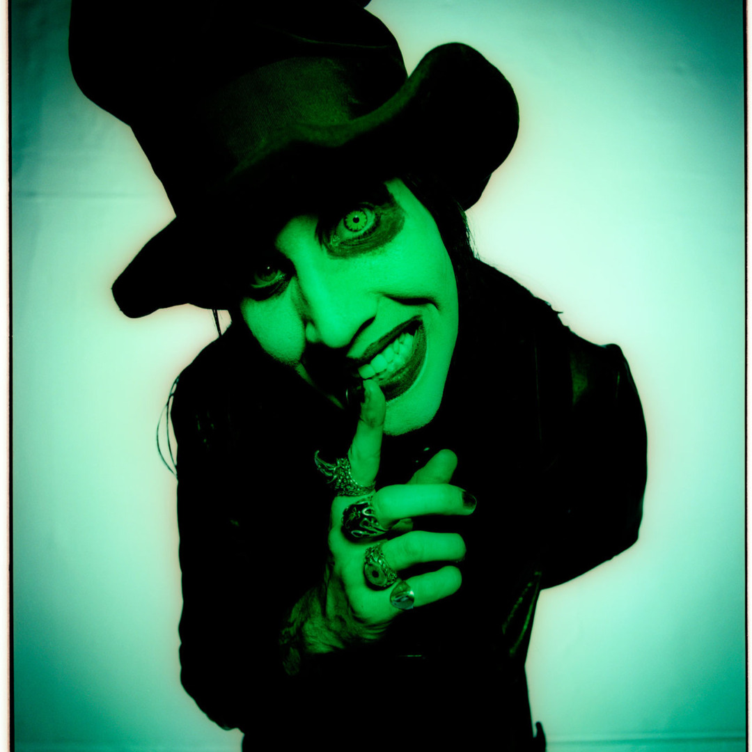 Stream Marilyn Manson - Sweet Dreams [Guitar Cover by Stream Marilyn Manson - Sweet Dreams [Guitar Cover by