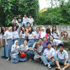 Payphone by a half of IIS.2 at SMAN 38 Jakarta