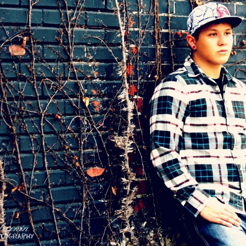 UppenSmoke- Kidd Fenix