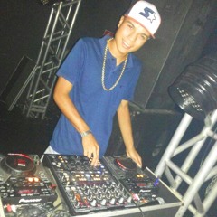 MC NIKE - SARRA O PAU NA XOTA DELA VS DJ LIKO (LANÇAMENTO 2014)