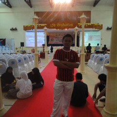 Vierra-Terbang (Undercover)