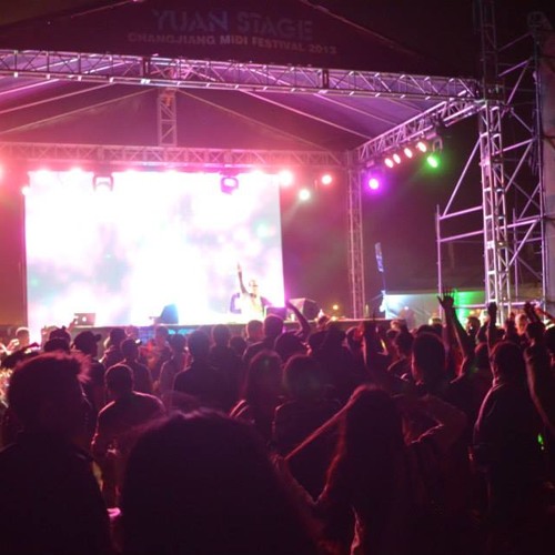 P@ris To Sh@nghai Tech House live Set