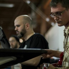 mike jedlicka + wndfrm live at SIX april 2014