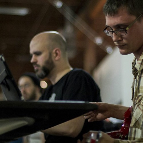 mike jedlicka + wndfrm live at SIX april 2014