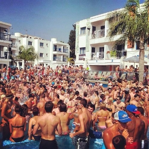Official Ayia Napa 2014 Deep Tech House Mix