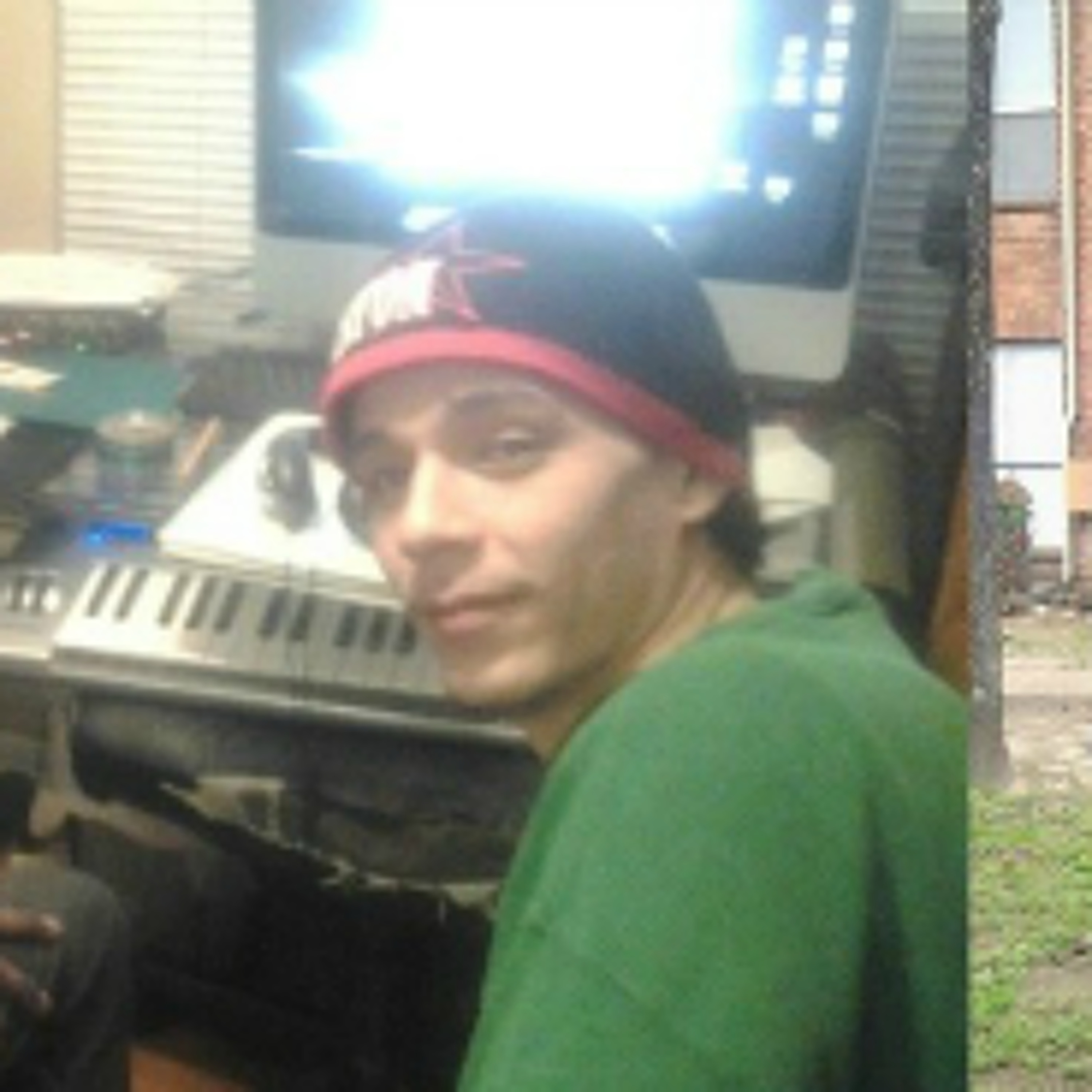 Sunny Picz_K.O.B. Ent