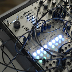 Algorhythm vs Turing Machine
