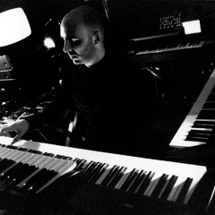 Exchpoptrue - La Discoteca (remix by L'Homme Moderne)