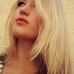 New original song "Still there" ,produced by Richard Brokensha, copy right Lara Gear