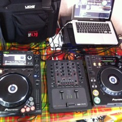 DENO  LIVE DANCEHALL DJ JO