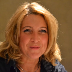 Quando by caro veirs