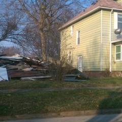 #the mud  Sino ft Redreeze produced by Royce Jetson