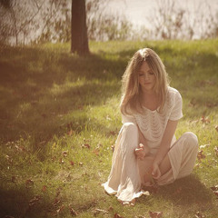 Nắm lấy tay em demo