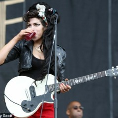 Amy Winehouse - You Know I'm No Good Cover