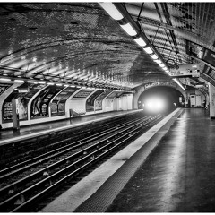 Paris Metro  باريس المترو