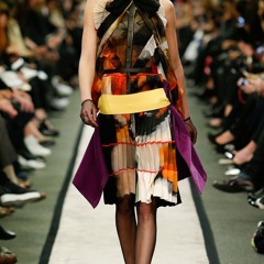 GIVENCHY FallWinter 2014 Women's Show