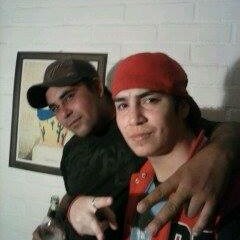 WEANDO EN EL MICRO - CON MI BROW FABIAN - EN-EL-FON2-DEL-BLOK-REKORD-MP3