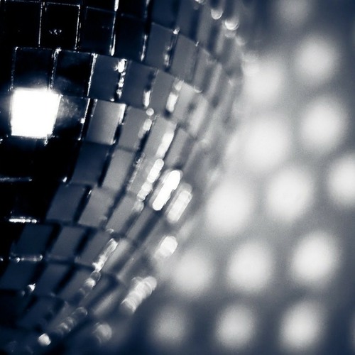 Ecuaedo - DJ Minh Anh