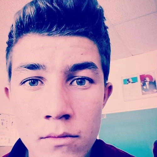 Taylan Kaya Sigara Yaktım (Ahmet Efe)