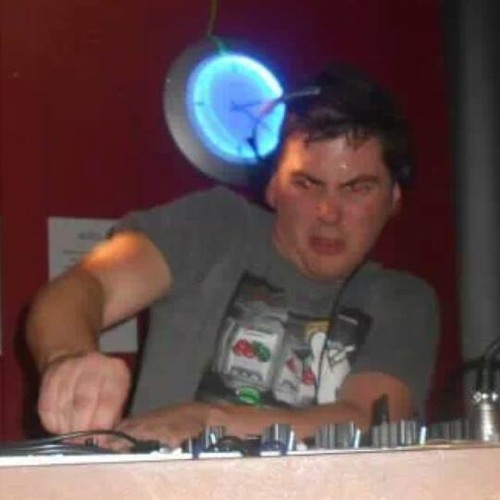 S.O.D 'aka' SOUNDS OF DISTORTION PRESENTS THE NOISY NEIGHBOUR SET @ TOXIC SICKNESS RADIO | 25.04.14