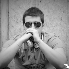 Dillon - Thirteen Thirtyfive (Lars Berger Feat. Vries) Edit