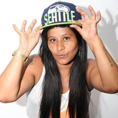 MC KATIA - XÓ XÓ RECALCADA ( DJ LD DE REALENGO ) ( LANÇAMENTO 2014 ) ♫♪