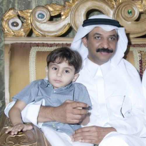 واصعب من الحياه في عين طفل يتيم ..
