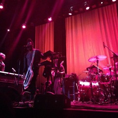 Robert Glasper Experiment & Ledesi 4/26/14 Louisville Palace