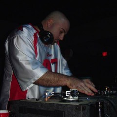 Allthingsdeep-Mixed live on the Xfactory January 2008