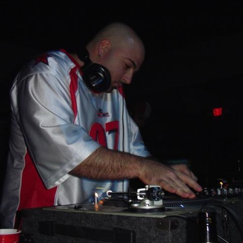 Allthingsdeep-Mixed live on the Xfactory January 2008