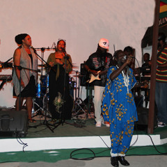 Laguere Muzik - Ras Africa