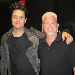 AVENGED SEVENFOLD Synyster Gates: April 30, 2014