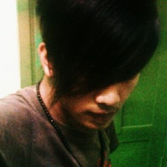 DeeJay H'Fizs Evanescence - Bring Me To Life VS Titanium ( Electro Dutch )