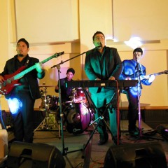 FIRMEZ TENGO UN DIOS&ERES POLVO inLIVE