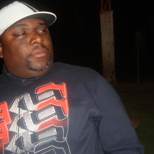 BOBÔ - QUALQUER DIA EU TÔ AI(DJ ROBSON LEANDRO)2009