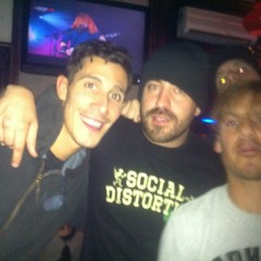 Gangsters N Thugs (Transplants)