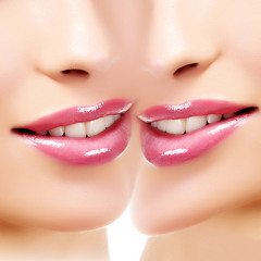 Lipgloss Twins - Wannabe