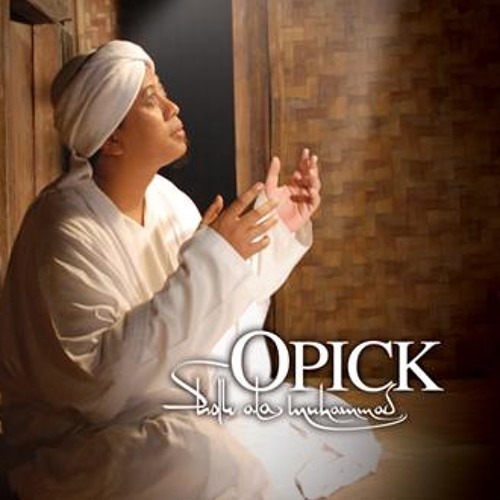 Opick feat flo - shollu ala muhammad