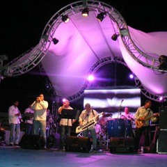 Mi Bida (merengue) - Robert Jeandor Y Su Solo Banda Show