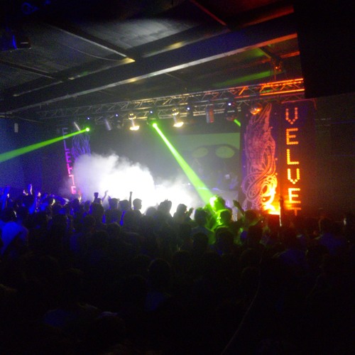 OSMIK - Live Extract @ Electro Velvet - Fairy Circles Party ! 26/04/2014