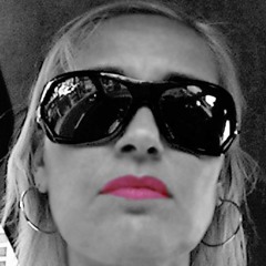 Travel In The Night  WILSON&LARREA   cantante m wilson. compositor productor f larrea download free