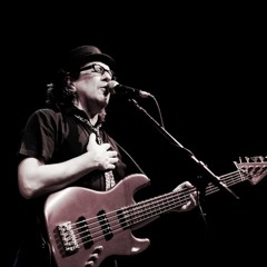 Alex Alvear - Esta historia no es de risa