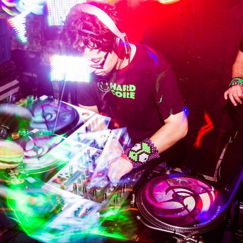 Stream Baker - ALiENS!!! by dj_baker | Listen online for free on SoundCloud