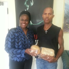 Gina and Mac10 at Bermuda