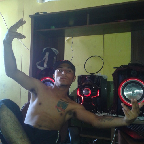 106 - Rupee feat. Daddy Yankee  - Temped To Touch ( Extended Reggaeton Remix)