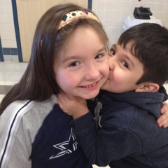 Deise Covers Snowman from Frozen